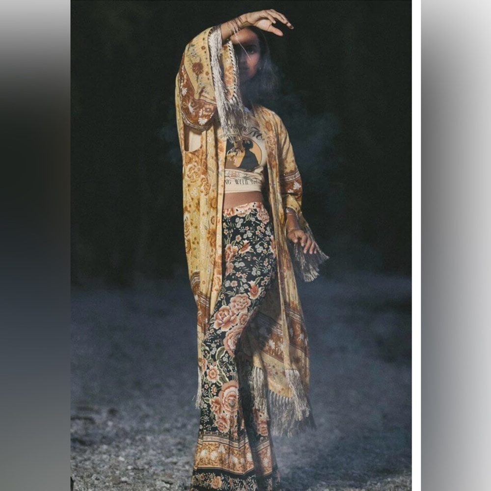 Spell Mystic Tassel Robe EUC perfect condition NO flaws